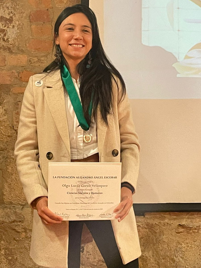 Olga Corzo, egresada de la Maestría en Estudios Interdisciplinarios Sobre Desarrollo del Cider