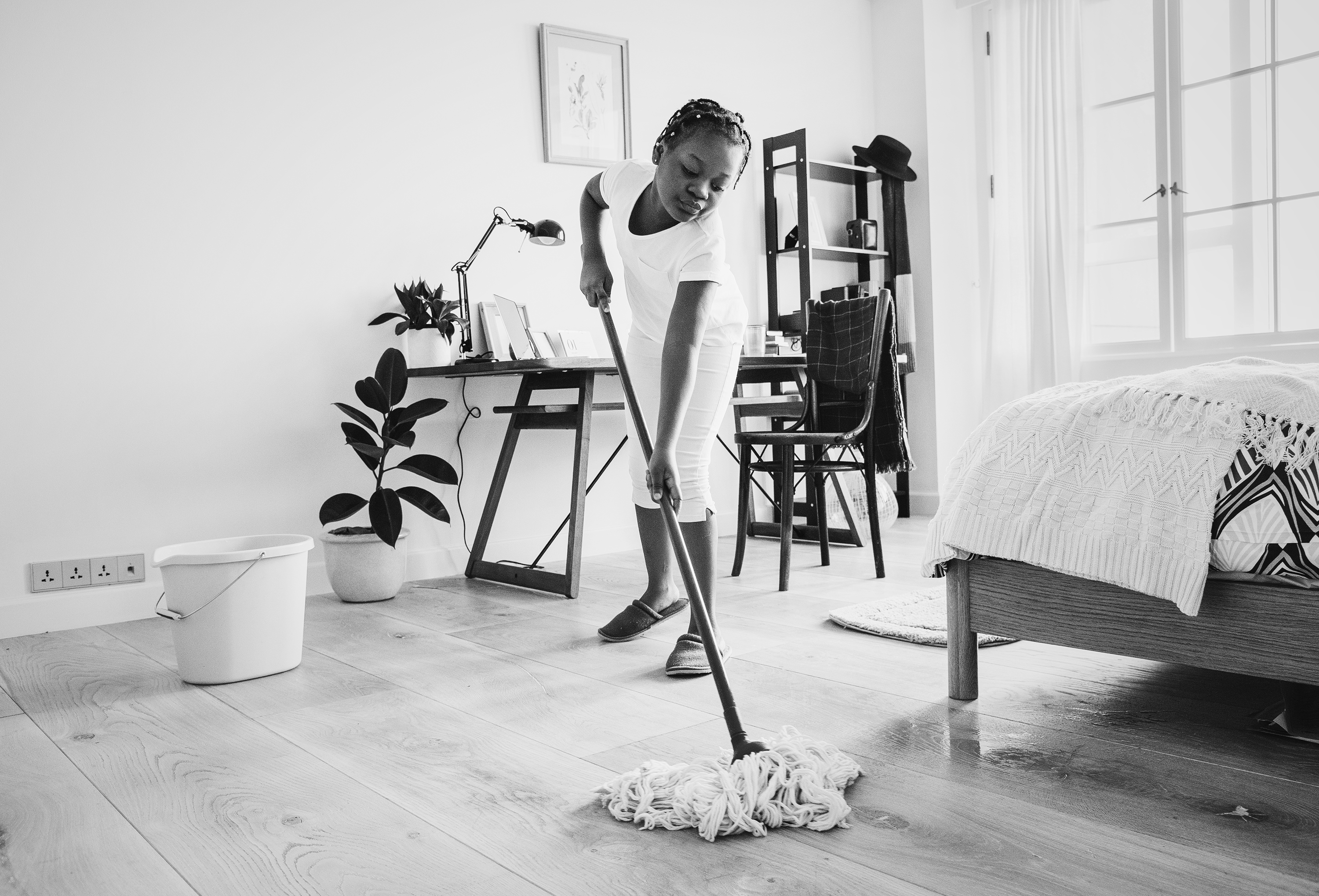 De lo premoderno y colonial al trabajo digno de las trabajadoras del hogar | Cider Uniandes